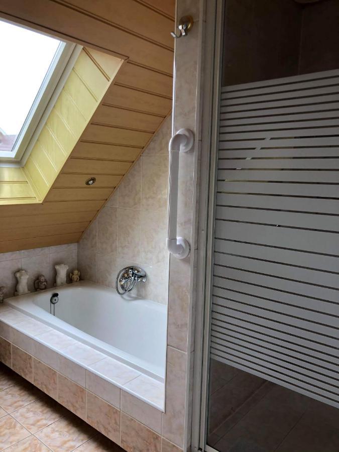 La Casa Aan Zee Leilighet Ellemeet Eksteriør bilde